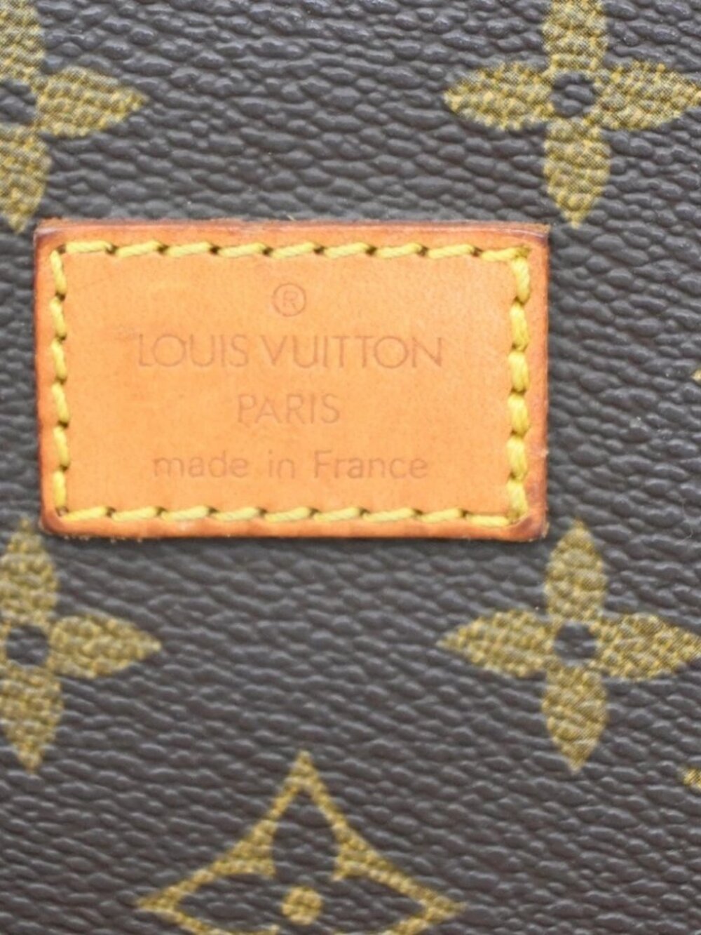 LOUIS VUITTON Logo Saumur 30 Shoulder Bag Monogram Leather Brown - Picture 9 of 14